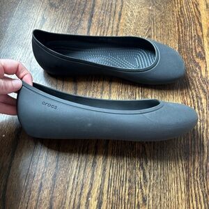 Crocs Women's Brooklyn Flats black size 9 excellent condition